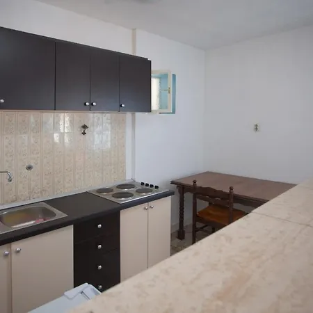 Apartment Apartman Luka Ii *