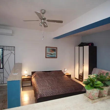 Apartman Luka Ii Apartment Podstrana